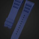 bracelet-montre-suisse-P03-rubber-strap-blue-black-concept.jpg